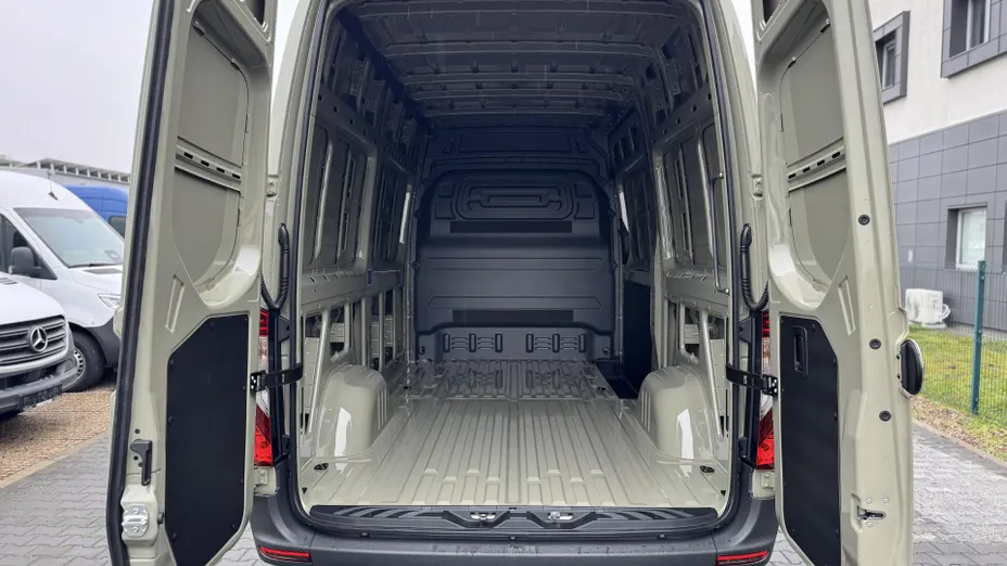 MERCEDES-BENZ Sprinter Sprinter 319 CDI Standard PRO 9G-Tronic AWD 907.633 11m3 Nowy