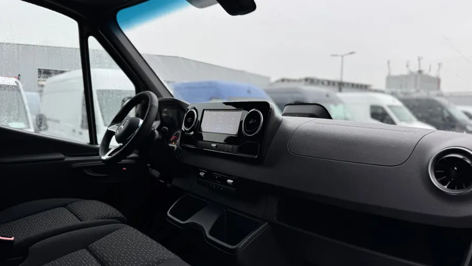 MERCEDES-BENZ Sprinter Sprinter 319 CDI Standard PRO 9G-Tronic AWD 907.633 11m3 Nowy