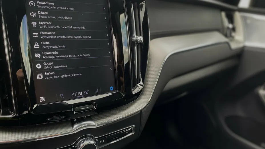 VOLVO XC60 XC60 T8 Plug-In Hybrid AWD Polestar Engineered aut