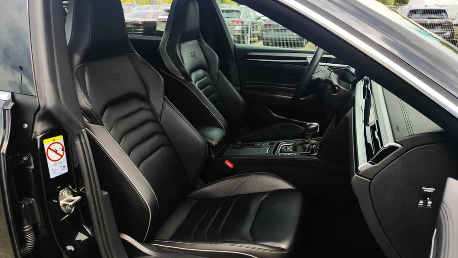 VOLKSWAGEN Arteon Arteon 2.0 TDI 4Motion R-Line DSG