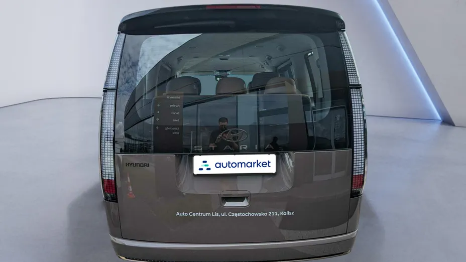 HYUNDAI Staria Staria 1.6 T-GDI HEV Luxury aut Nowy
