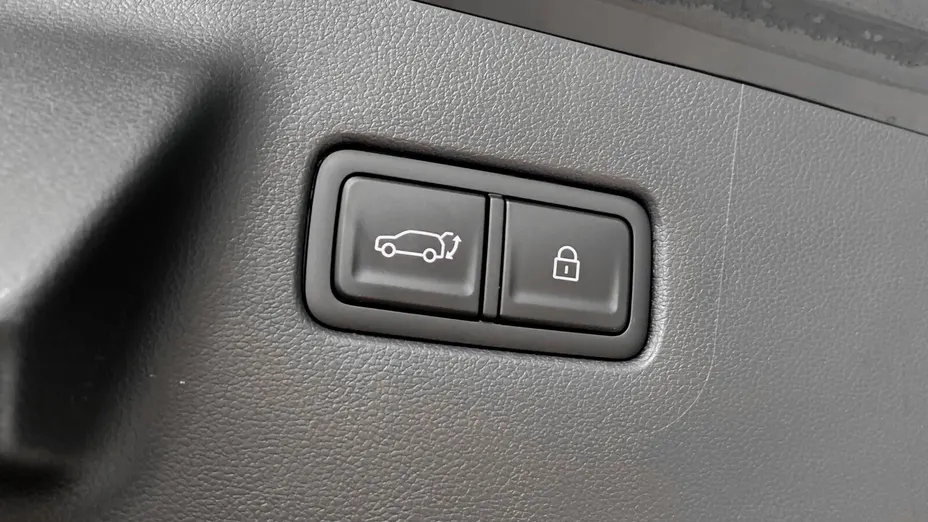 HYUNDAI Santa Fe Santa Fe 1.6 T-GDI PHEV Calligraphy 4WD aut 7os.