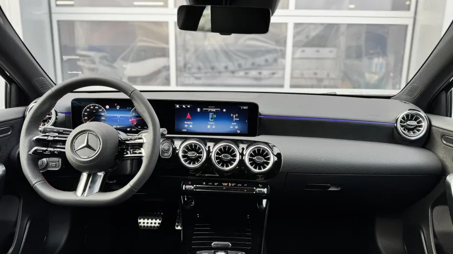 MERCEDES-BENZ A Klasa A 200 AMG Line 7G-DCT Nowy