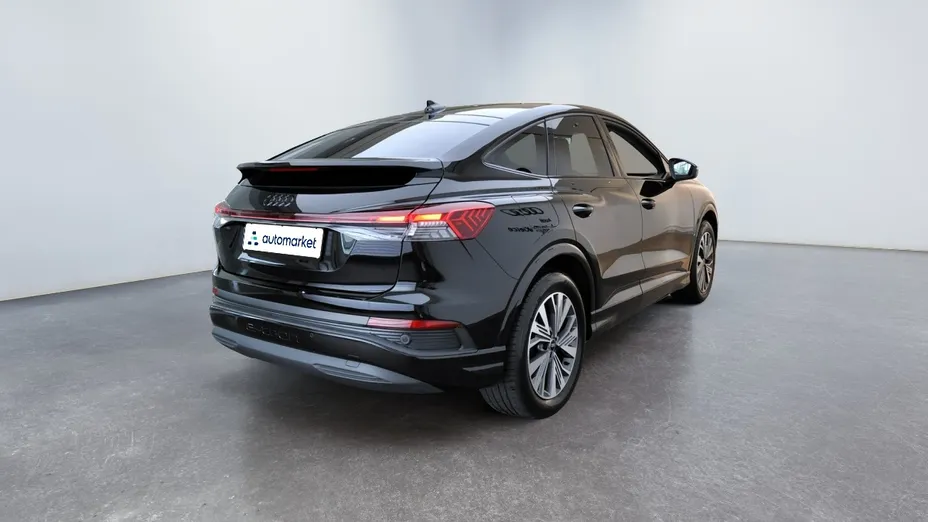 AUDI Q4 Q4 e-tron 40 77kWh Advanced