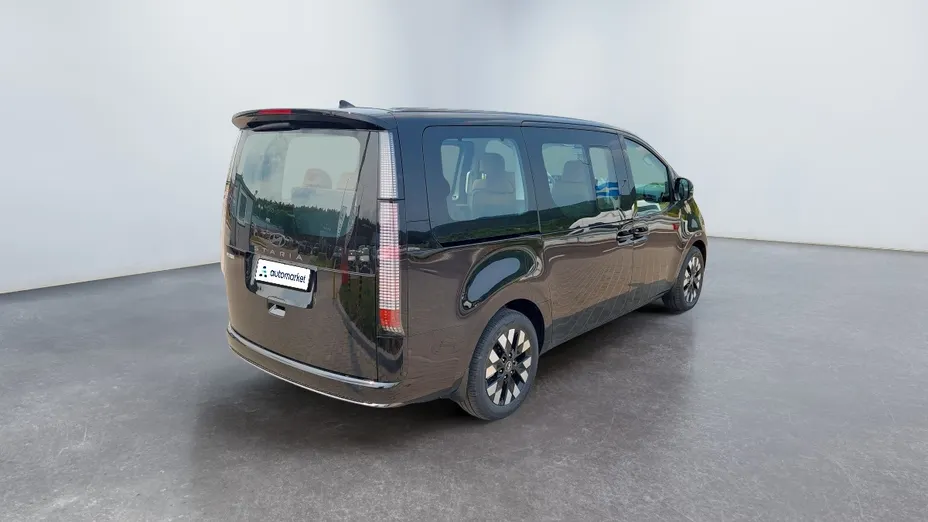 HYUNDAI Staria Staria 1.6 T-GDI HEV Luxury aut Nowy