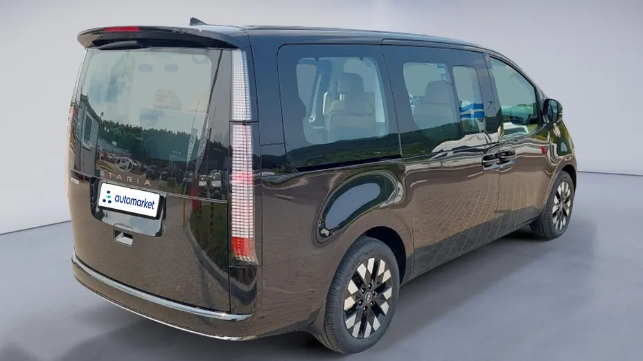 HYUNDAI Staria Staria 1.6 T-GDI HEV Luxury aut Nowy
