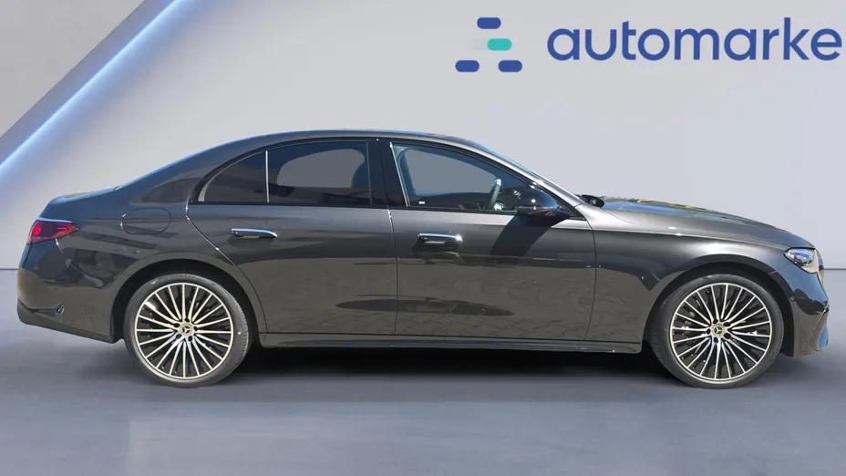 MERCEDES-BENZ E Klasa E 220 d mHEV 4-Matic AMG 9G-Tronic Nowy