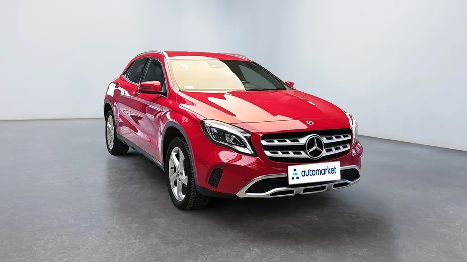MERCEDES-BENZ GLA GLA 200 7G-DCT Urban