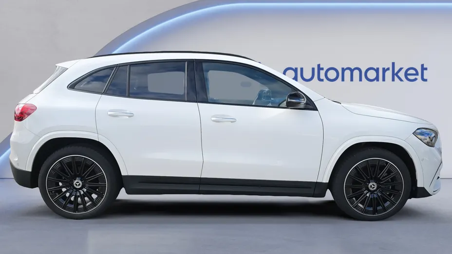 MERCEDES-BENZ GLA GLA 200 AMG Line Nowy
