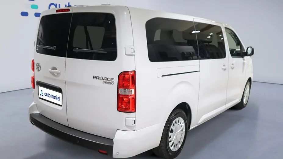 TOYOTA Proace Verso Proace Verso 2.0 D4-D Long Business