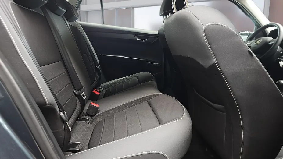SKODA Fabia Fabia 1.0 TSI Ambition