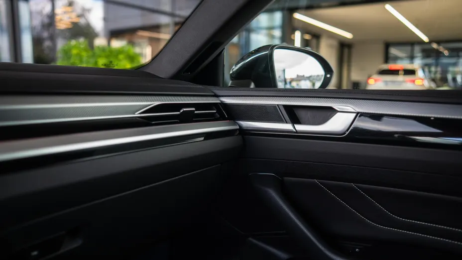 VOLKSWAGEN Arteon Arteon 2.0 TDI R-Line DSG