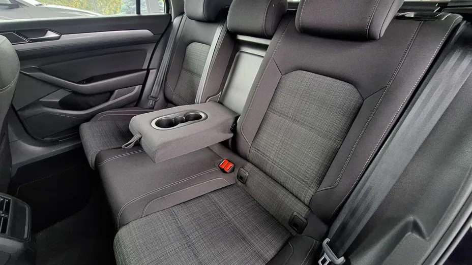 VOLKSWAGEN Passat Passat 2.0 TSI Business DSG
