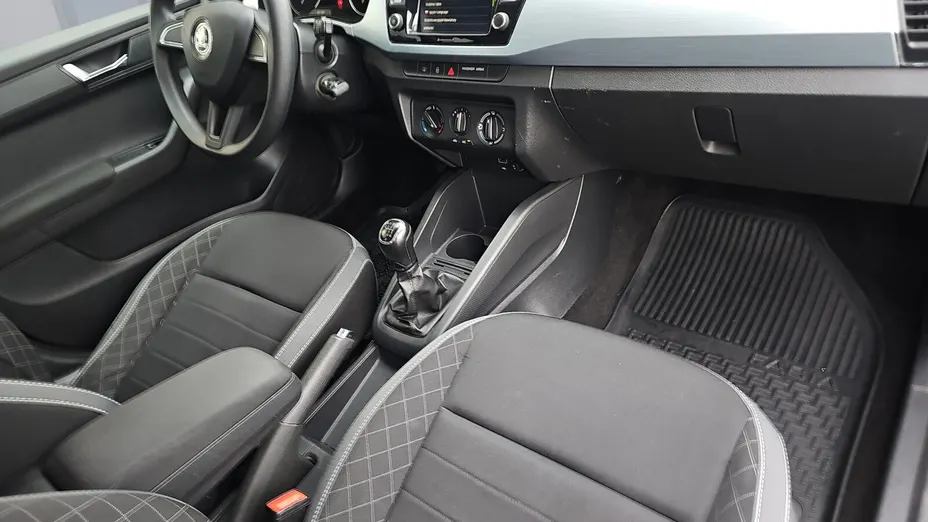 SKODA Fabia Fabia 1.0 TSI Ambition