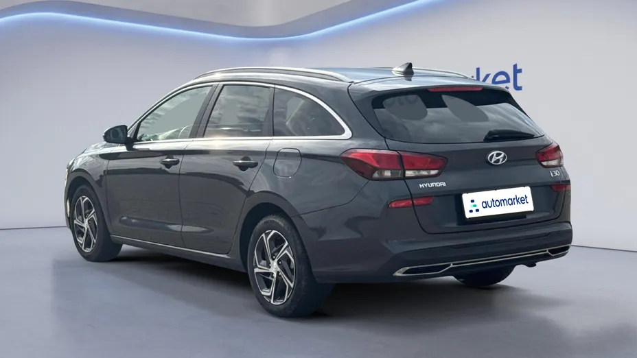 HYUNDAI i30 i30 1.0 T-GDI Smart DCT