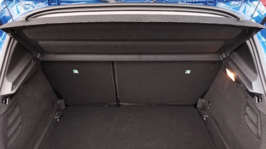 MITSUBISHI Colt Colt 1.0T Invite Style Cold