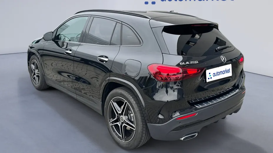 MERCEDES-BENZ GLA GLA 200 mHEV AMG Line 7G-DCT