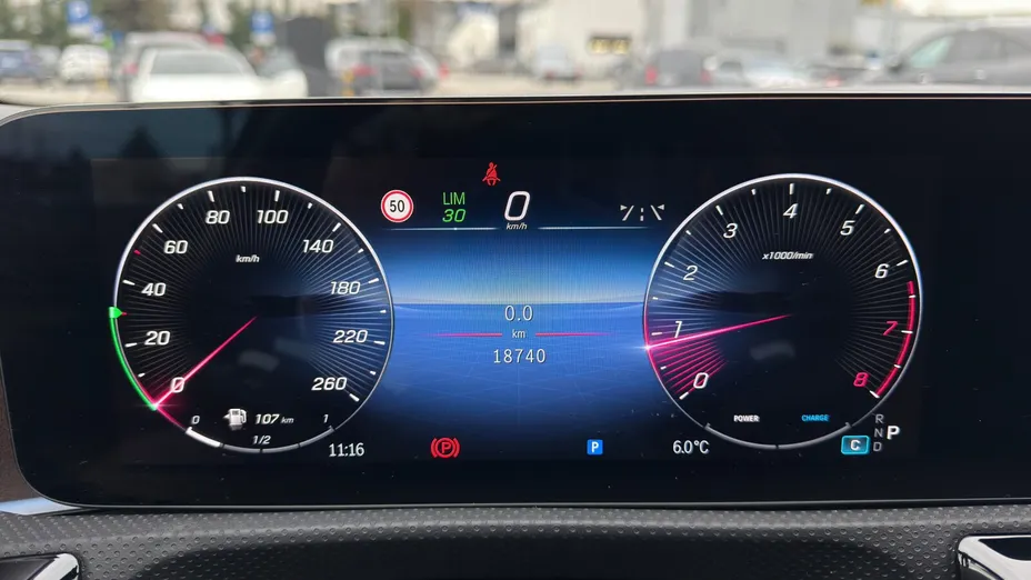 MERCEDES-BENZ A Klasa A 200 AMG Line 7G-DCT