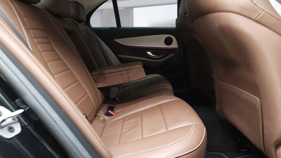 MERCEDES-BENZ E Klasa E 220 d