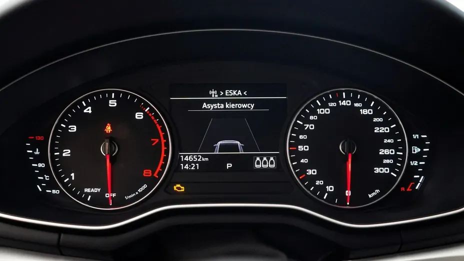 AUDI A4 A4 35 TFSI mHEV S tronic
