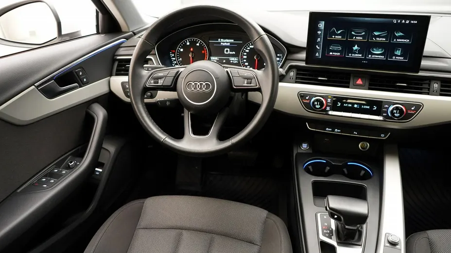 AUDI A4 A4 35 TFSI mHEV S tronic