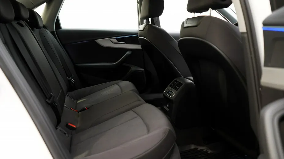 AUDI A4 A4 35 TFSI mHEV S tronic