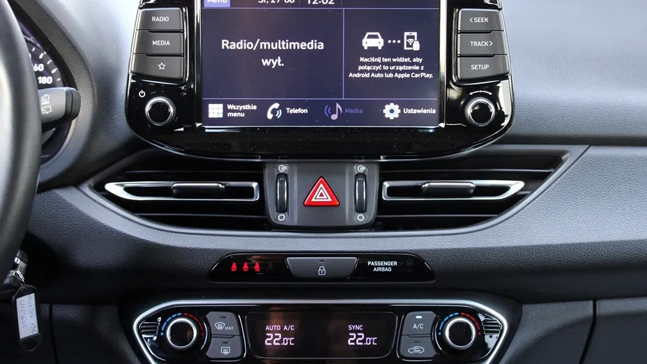 HYUNDAI i30 i30 1.5 T-GDI 48V Smart