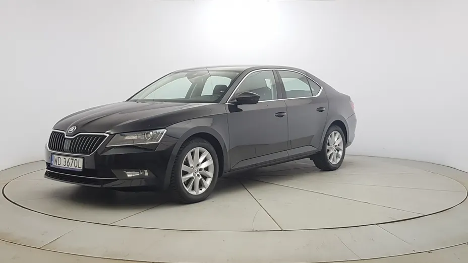 SKODA Superb Superb 2.0 TDI Style DSG