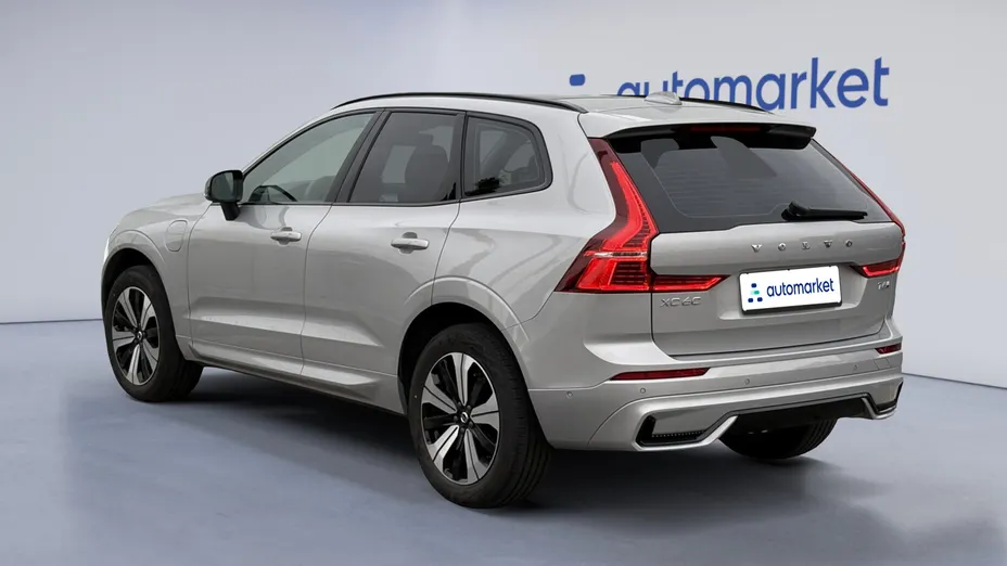 VOLVO XC60 XC60 T6 Plug-In Hybrid AWD Plus Dark aut
