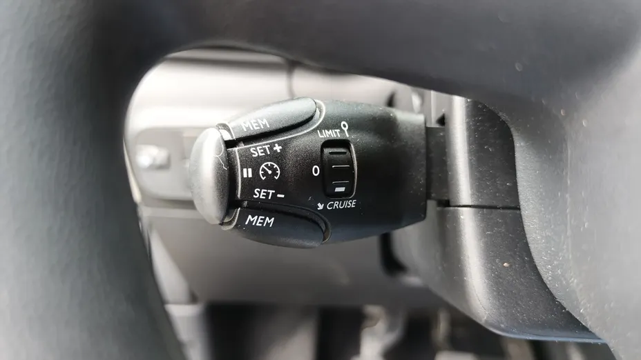 CITROEN C3 C3 1.2 PureTech Shine