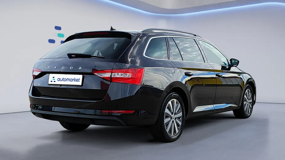 SKODA Superb Superb 2.0 TDI SCR Ambition DSG