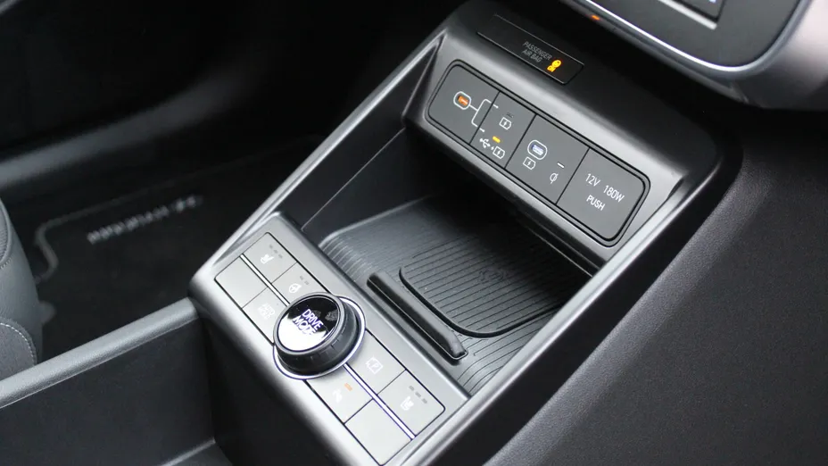 HYUNDAI Kona Kona 1.6 GDI Hybrid Executive DCT Nowy