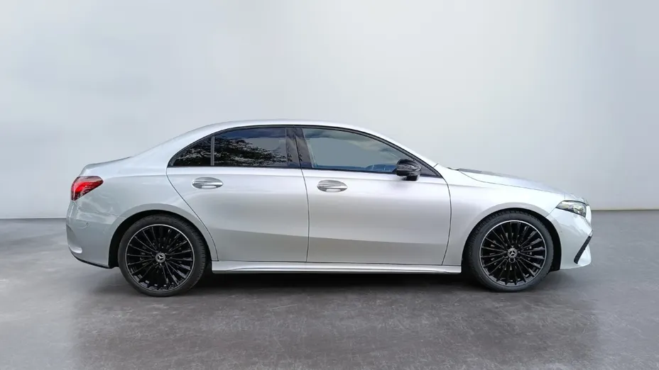 MERCEDES-BENZ A Klasa A 200 AMG Line 7G-DCT