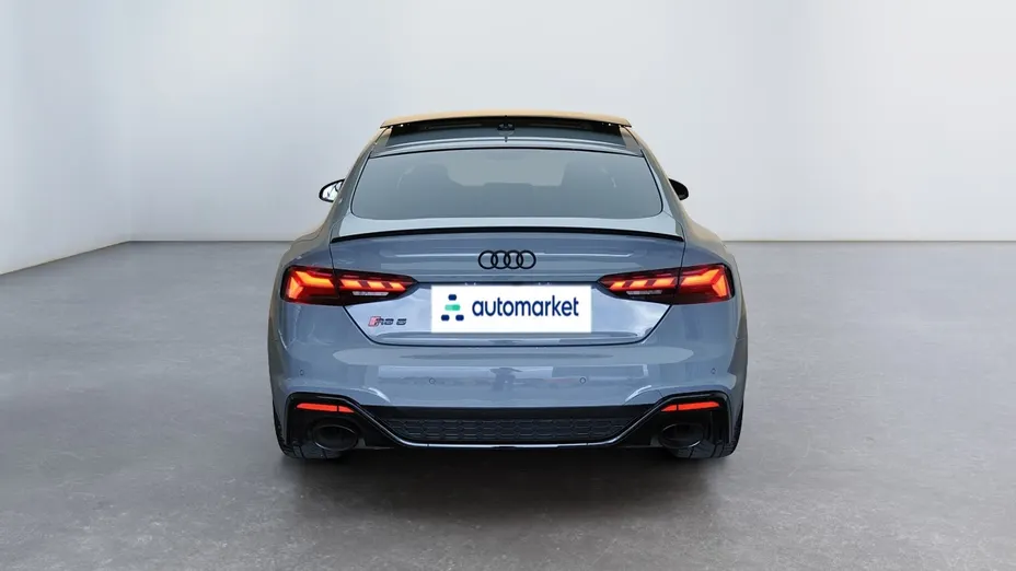 AUDI A5 RS5 Quattro Tiptronic