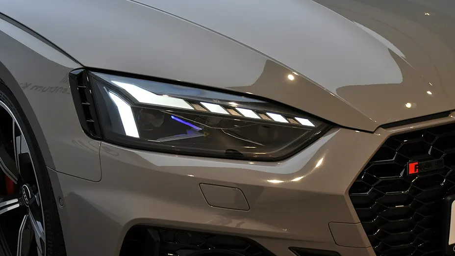 AUDI A5 RS5 Quattro Tiptronic