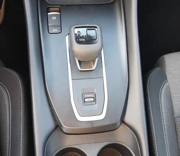 NISSAN Qashqai Qashqai 1.3 DIG-T mHEV N-Connecta Xtronic