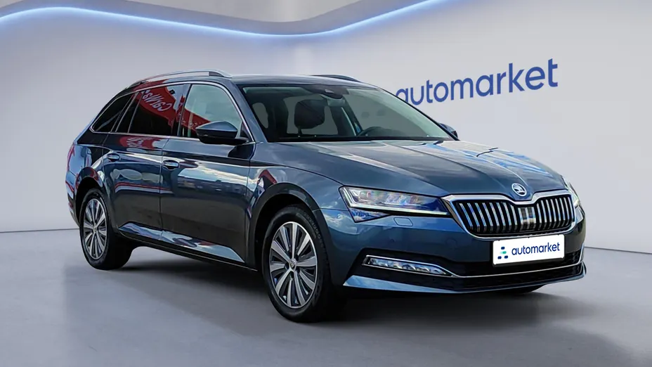 SKODA Superb Superb 2.0 TDI SCR Style DSG