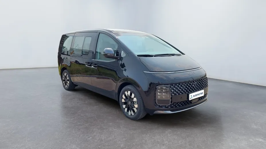 HYUNDAI Staria Staria 1.6 T-GDI HEV Luxury aut Nowy