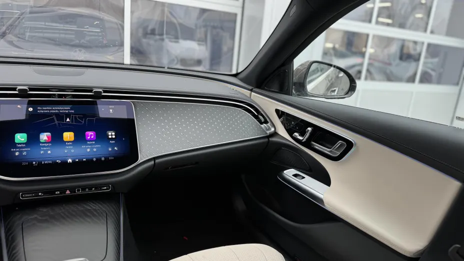 MERCEDES-BENZ E Klasa E 220 d mHEV 4-Matic AMG 9G-Tronic Nowy