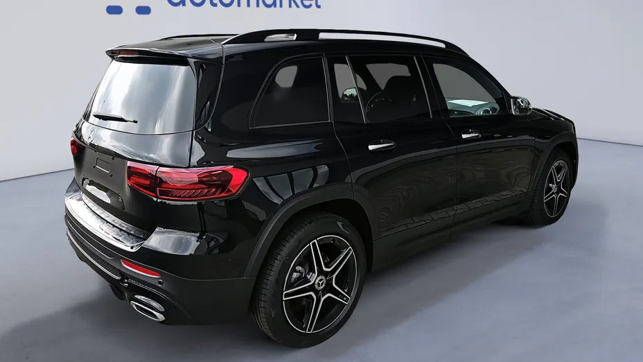 MERCEDES-BENZ GLB GLB 200 mHEV AMG Line 7G-DCT Nowy