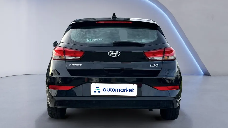 HYUNDAI i30 i30 1.5 DPI Classic +