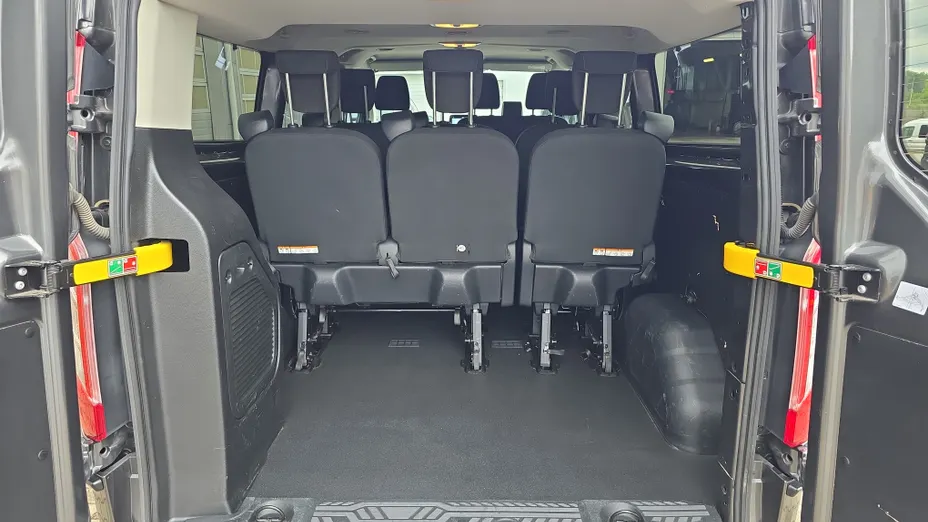 FORD Transit Custom Transit Custom Kombi 320 L2H1 Trend Aut.