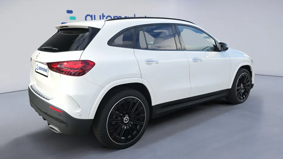 MERCEDES-BENZ GLA GLA 200 AMG Line Nowy
