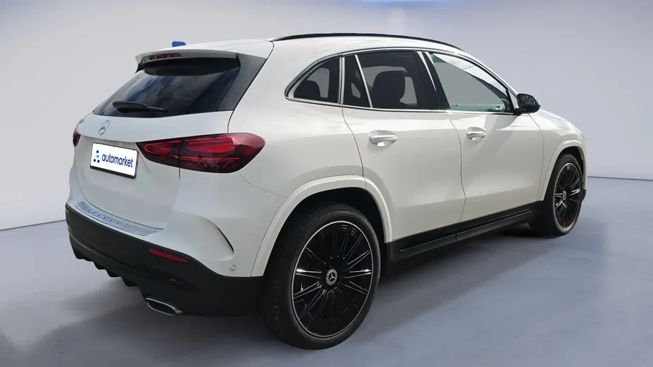 MERCEDES-BENZ GLA GLA 200 AMG Line Nowy