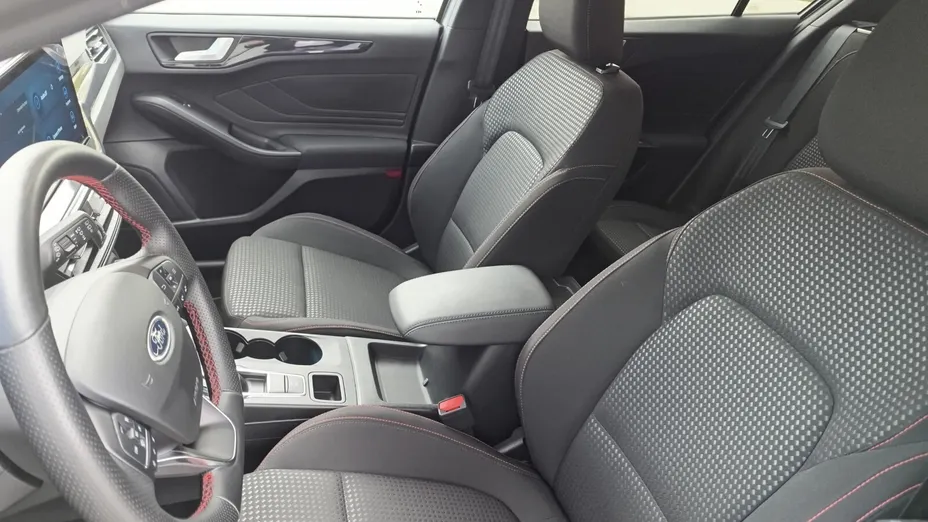 FORD Focus Focus 1.5 EcoBlue ST-Line X aut