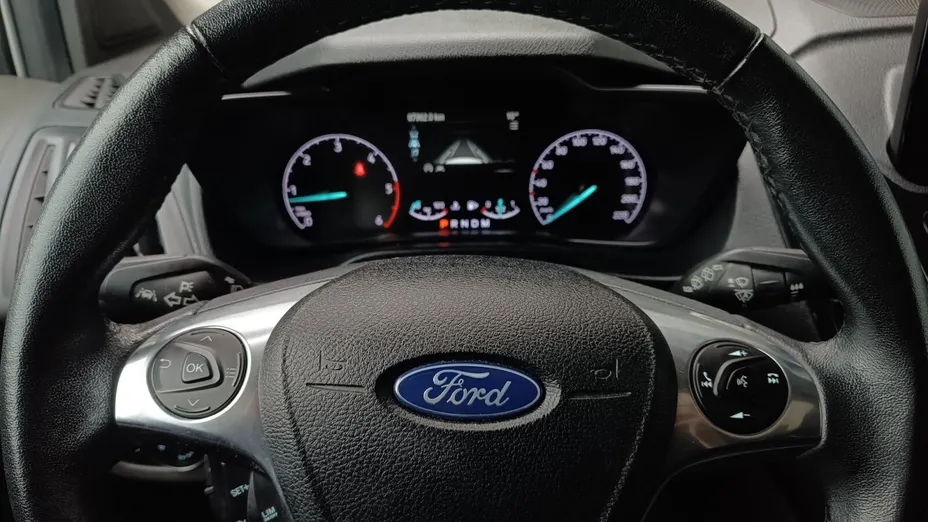FORD Tourneo Connect Gr. Tourneo Connect 1.5 TDCi Titanium PowerShift