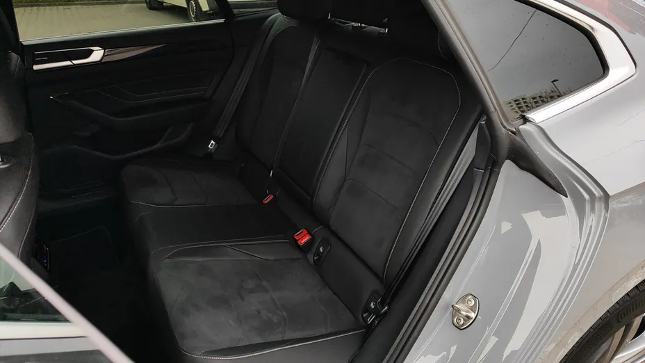 VOLKSWAGEN Arteon Arteon 2.0 TDI R-Line DSG