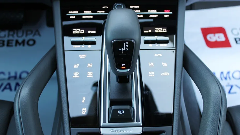 PORSCHE Cayenne Cayenne Platinum Edition