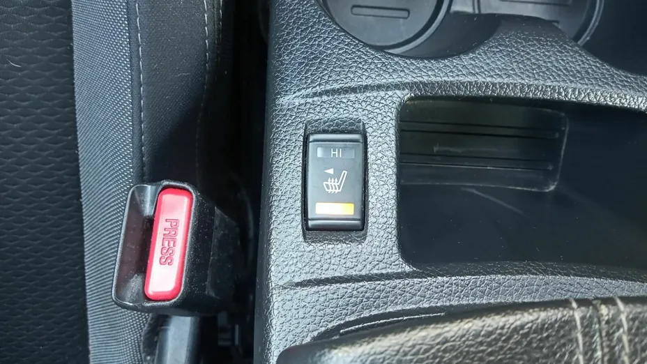 NISSAN Qashqai Qashqai 1.3 DIG-T N-Connecta