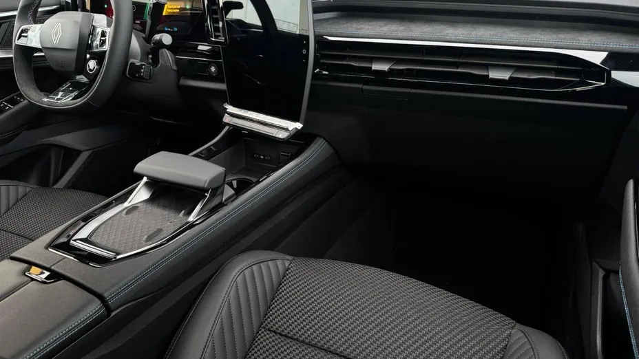 RENAULT Austral Austral 1.2 E-Tech Full Hybrid 200 esprit Alpine MMT Nowy